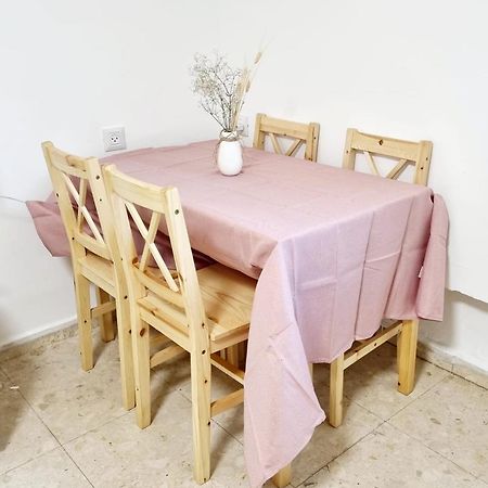 Appartamento דירה בסטייל Eilat Esterno foto